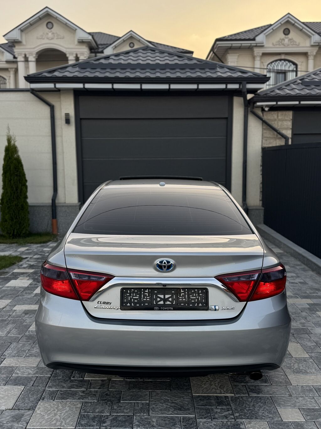 Toyota Camry: 2017 г., 2.5 л, Автомат, Гибрид, Седан: фото 7