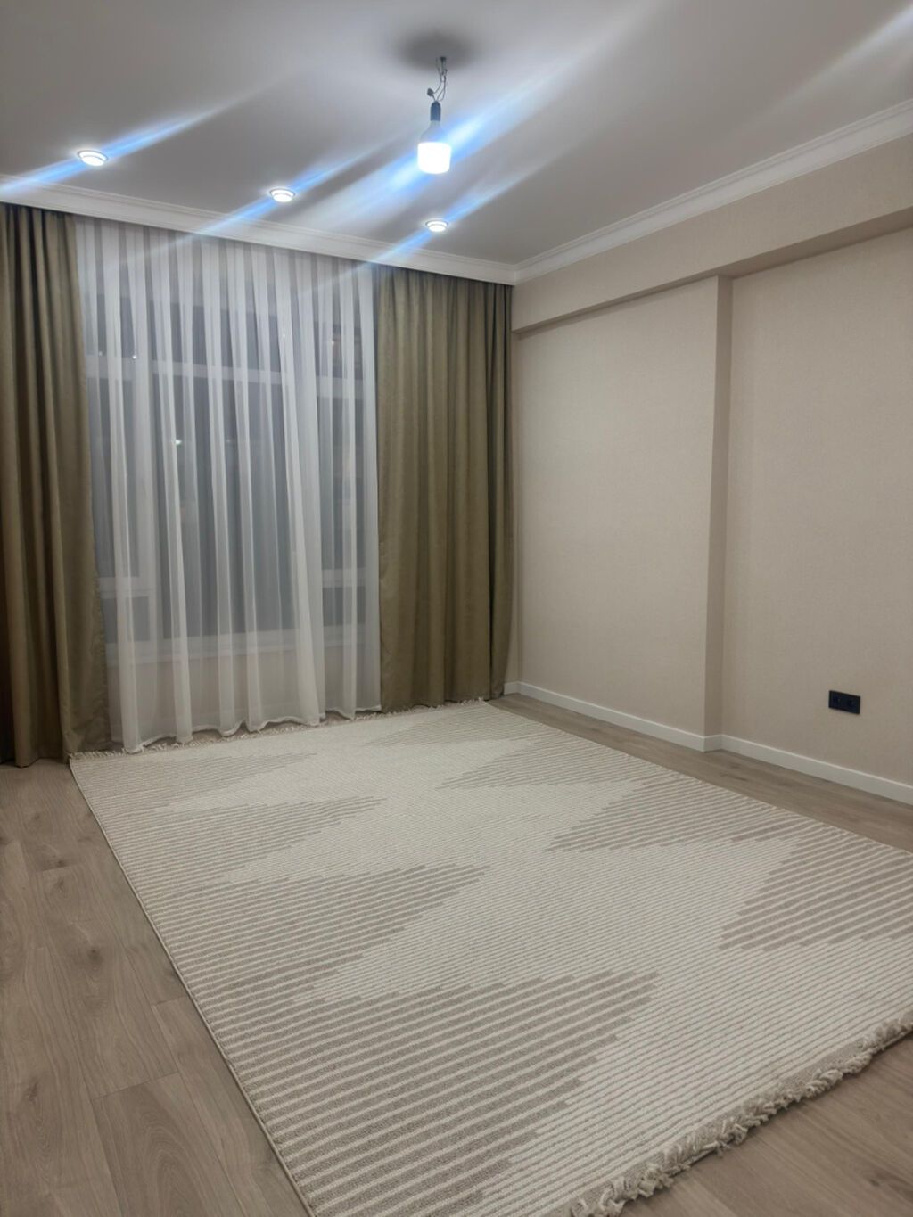 2 комнаты, 64 м², Джал мкр (в т.ч. Верхний, Нижний, Средний) Элитка, 6 этаж, Свежий ремонт: фото 3