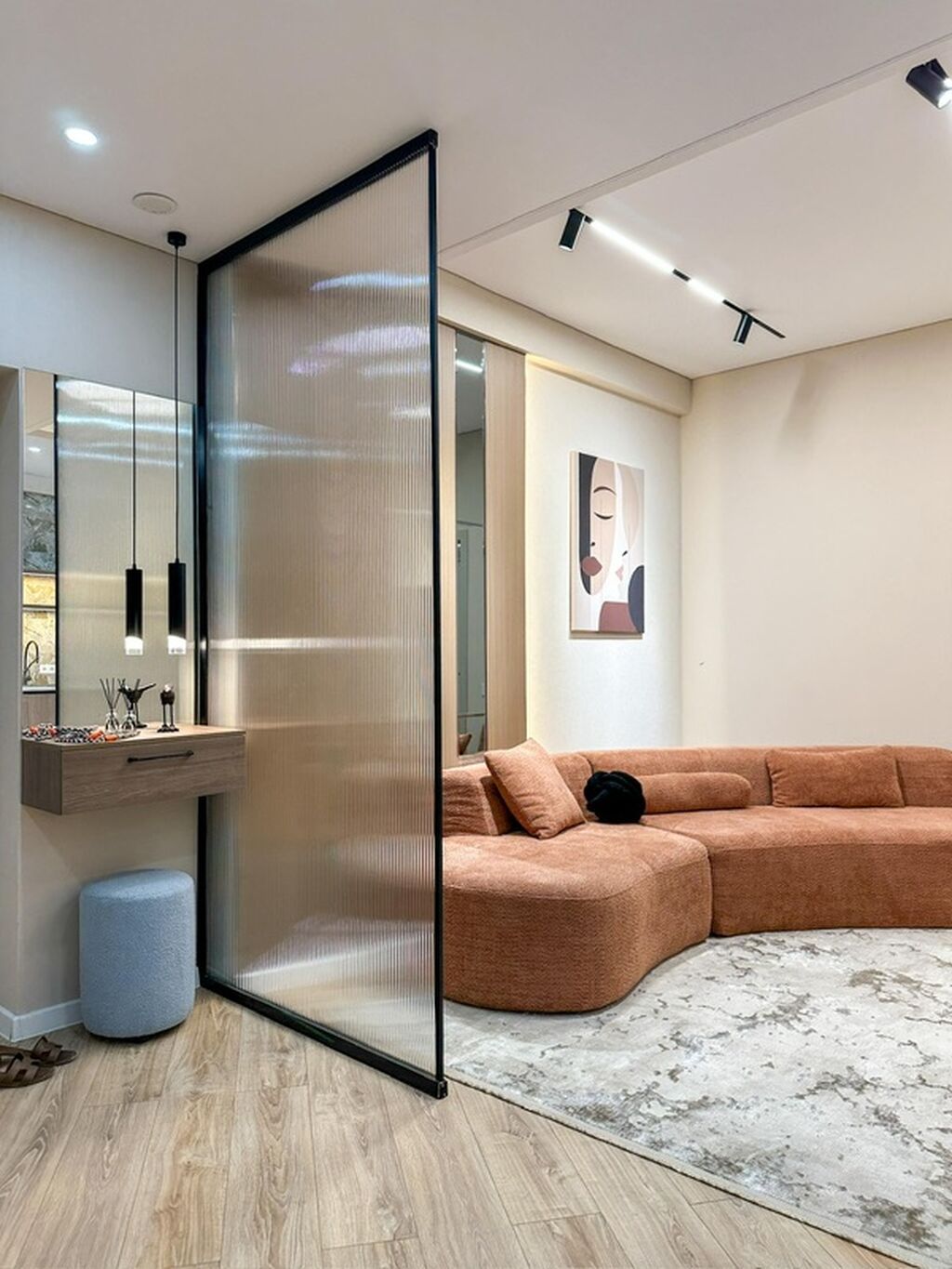 2 комнаты, 55 м², Элитка, 6 этаж, Дизайнерский ремонт: фото 2