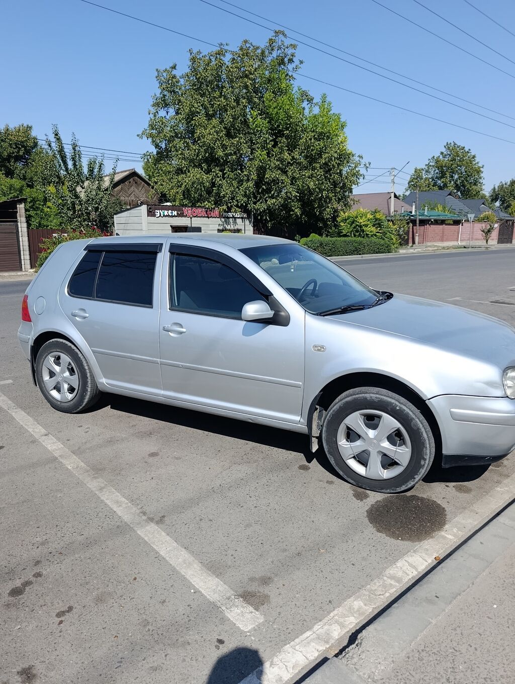 Volkswagen Golf: 2002 г., 1.6 л, Автомат, Бензин, Хэтчбэк: фото 3