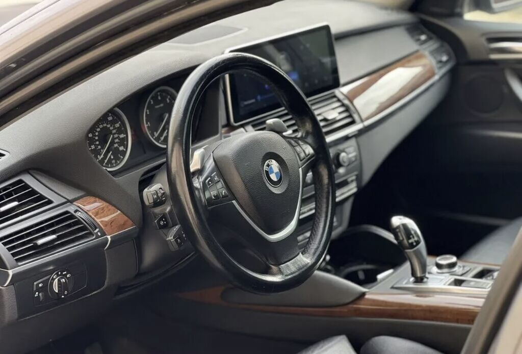 BMW X6: 2008 г., 3 л, Автомат, Бензин, Кроссовер: фото 5