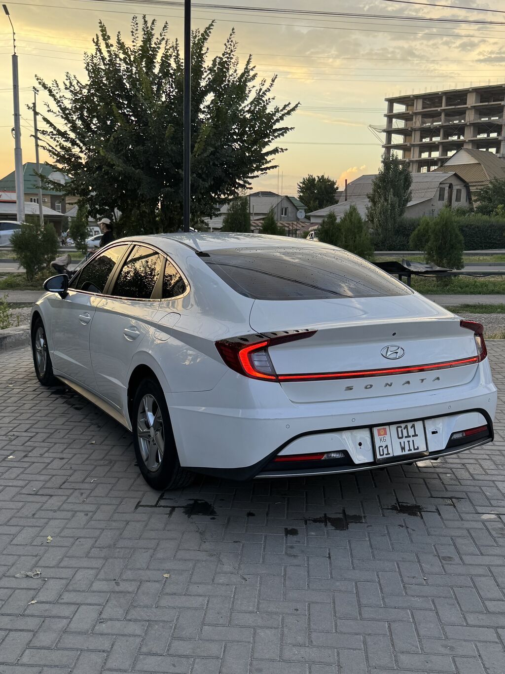 Hyundai Sonata: 2019 г., 2 л, Автомат, Бензин, Седан — фото 1
