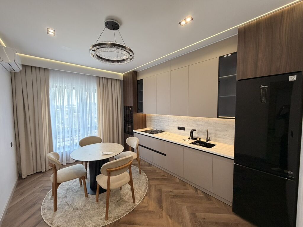 2 комнаты, 75 м², Элитка, 8 этаж, Дизайнерский ремонт: фото 3
