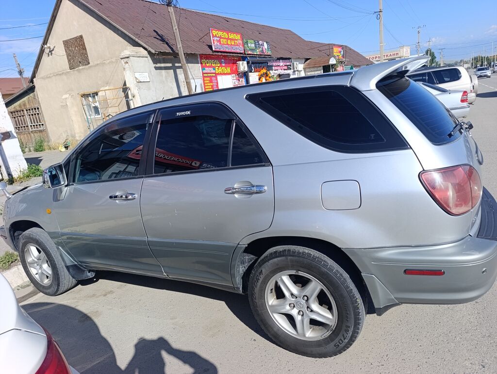 Toyota Harrier: 1999 г., 3 л, Бензин, Кроссовер: фото 3