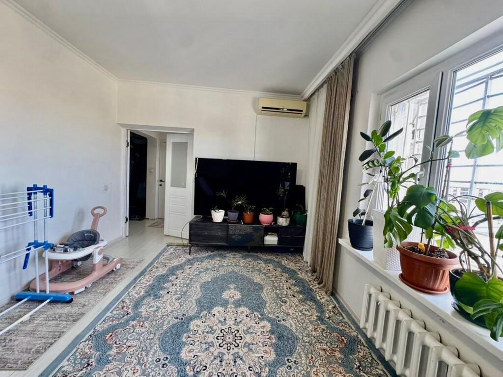 2 комнаты, 64 м², Асанбай мкр Индивидуалка, 12 этаж, Евроремонт: фото 2