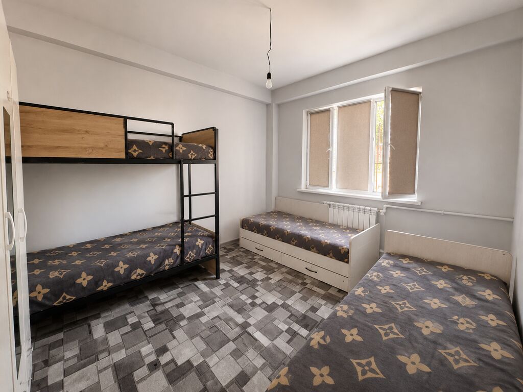 1 комната, 31 м², Токольдош Элитка, 1 этаж, Свежий ремонт: фото 3
