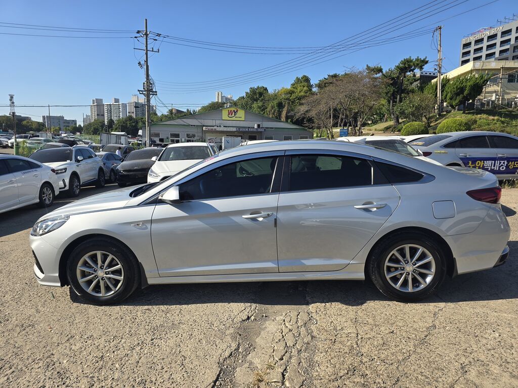 Продам Hyundai Sonata 2019, 2.0 л, автомат, газ: фото 4