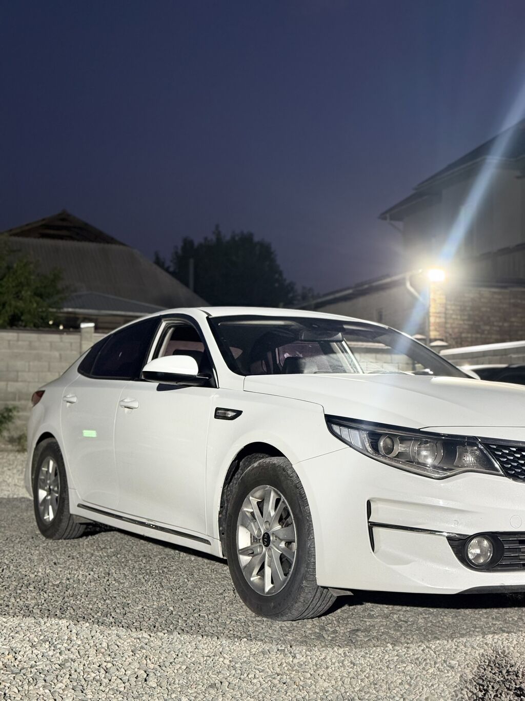 Kia K5: 2017 г., 2 л, Автомат, Газ, Седан: фото 2