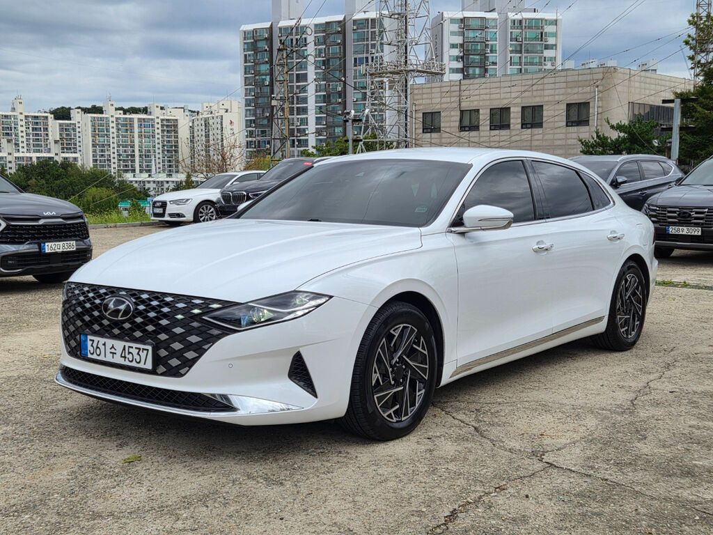 Hyundai Grandeur: 2020 г., 2.4 л, Автомат, Гибрид: фото 3