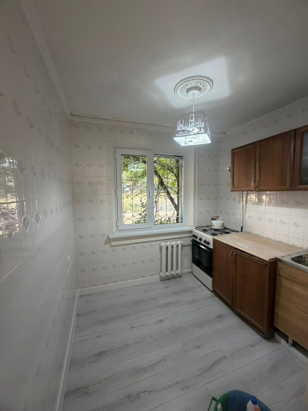 1 комната, 32 м², 104 серия, 10 мкр 104 серия, 1 этаж, Евроремонт: фото 6