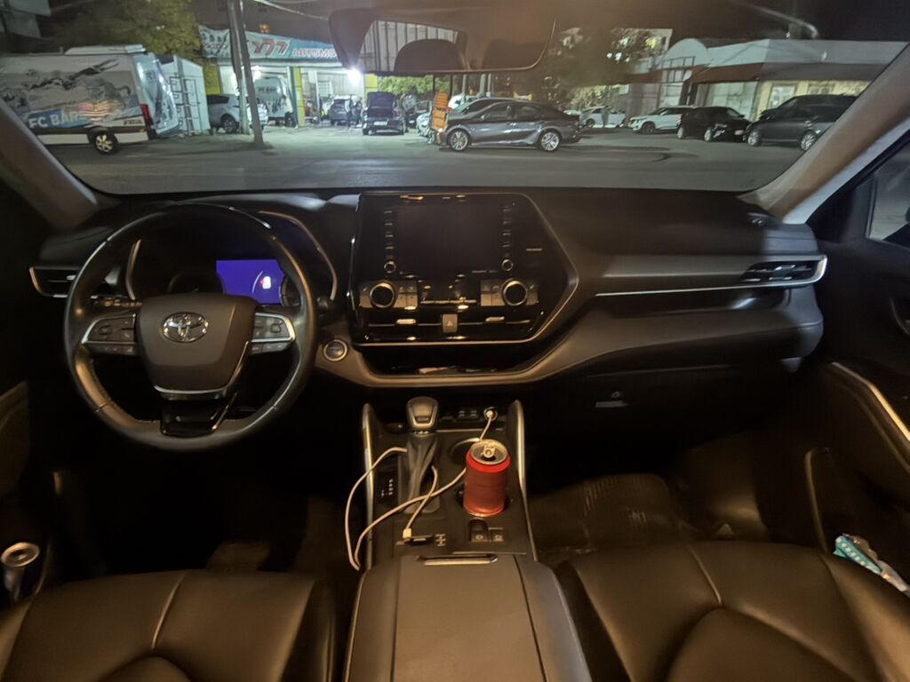 Toyota Highlander: 2021 г., 2.5 л, Вариатор, Гибрид, Кроссовер: фото 5