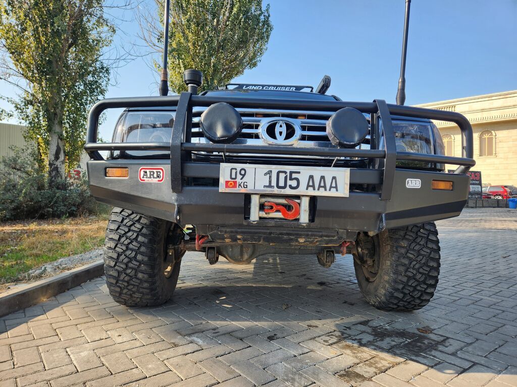 Toyota Land Cruiser: 2001 г., 4.5 л, Механика, Бензин, Внедорожник: фото 4