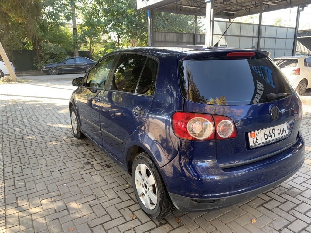 Volkswagen Golf Plus: 2008 г., 1.6 л, Механика, Бензин, Хэтчбэк: фото 5