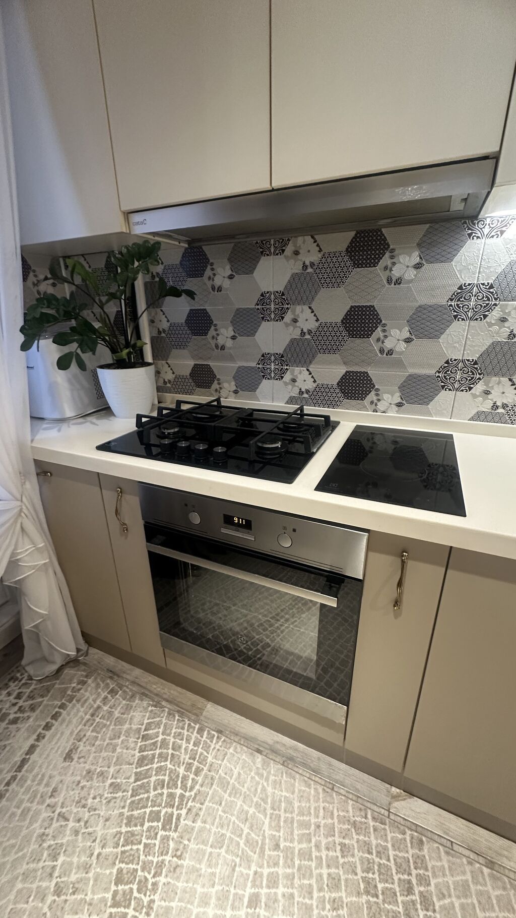 3 комнаты, 110 м², 5 мкр Элитка, 3 этаж, Евроремонт: фото 4
