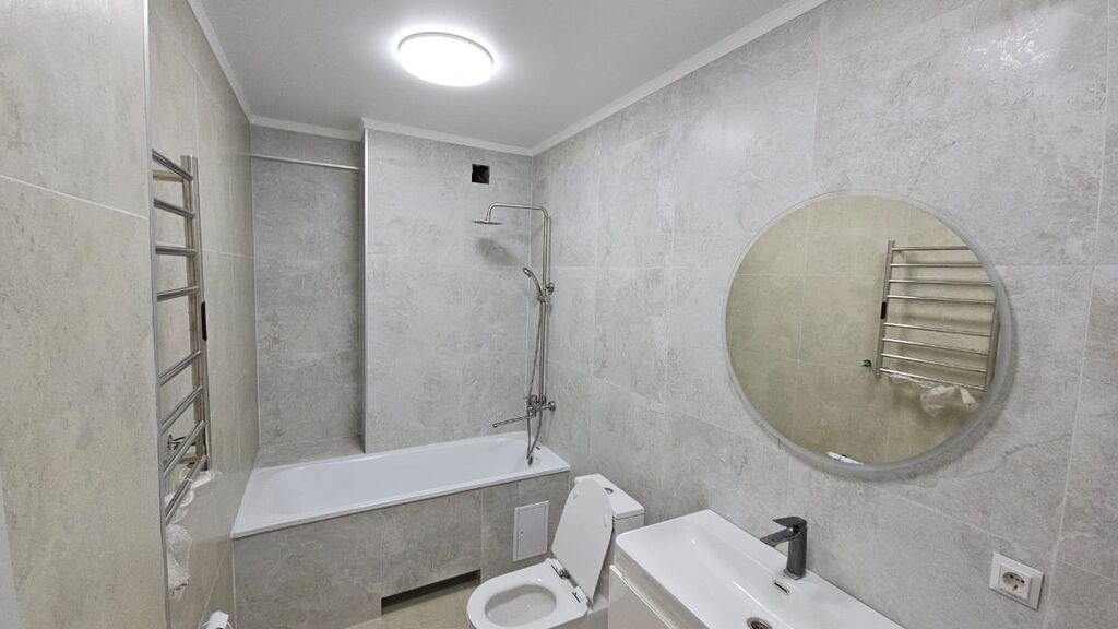 1 комната, 48 м², Пишпек Элитка, 10 этаж, Свежий ремонт: фото 3