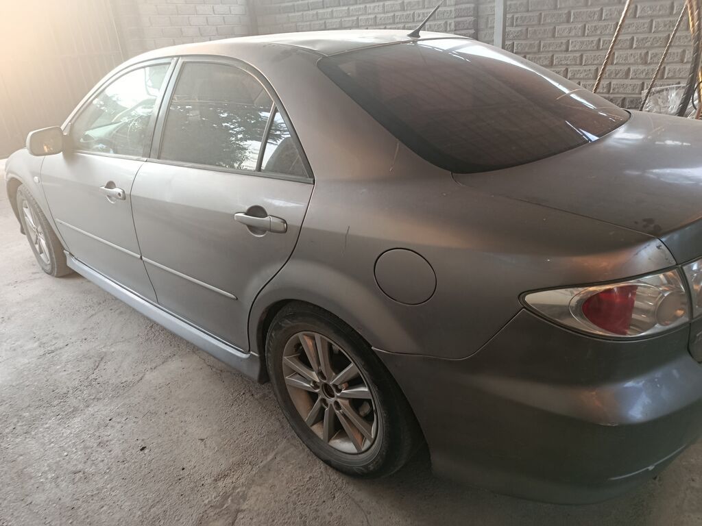 Mazda 6: 2002 г., 2.3 л, Механика, Бензин, Седан: фото 4
