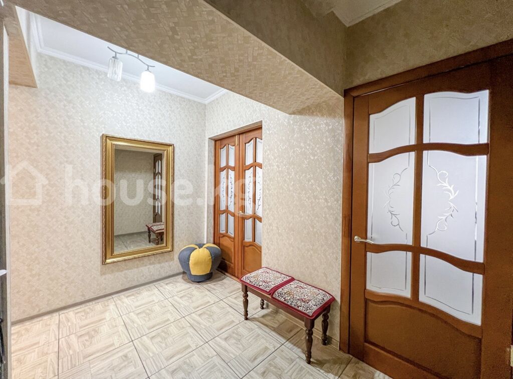 2 комнаты, 90 м², Индивидуалка, 5 этаж, Косметический ремонт: фото 2