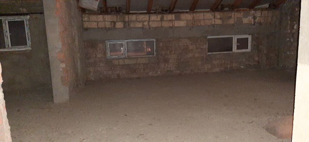 Bayıl, 5 otaqlı, Yeni tikili, 216 kv. m