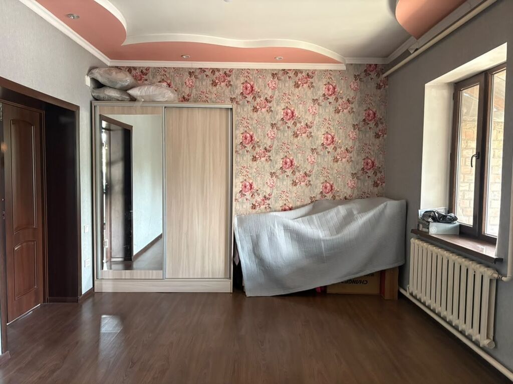 4 комнаты, 100 м², 4 соток, Бишкек, Алтын-ордо ж/м Риэлтор: фото 6