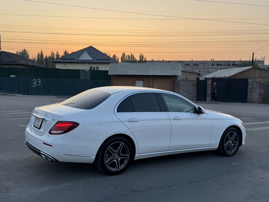 Mercedes-Benz E-Class: 2019 г., 2 л, Автомат, Дизель, Седан: фото 3