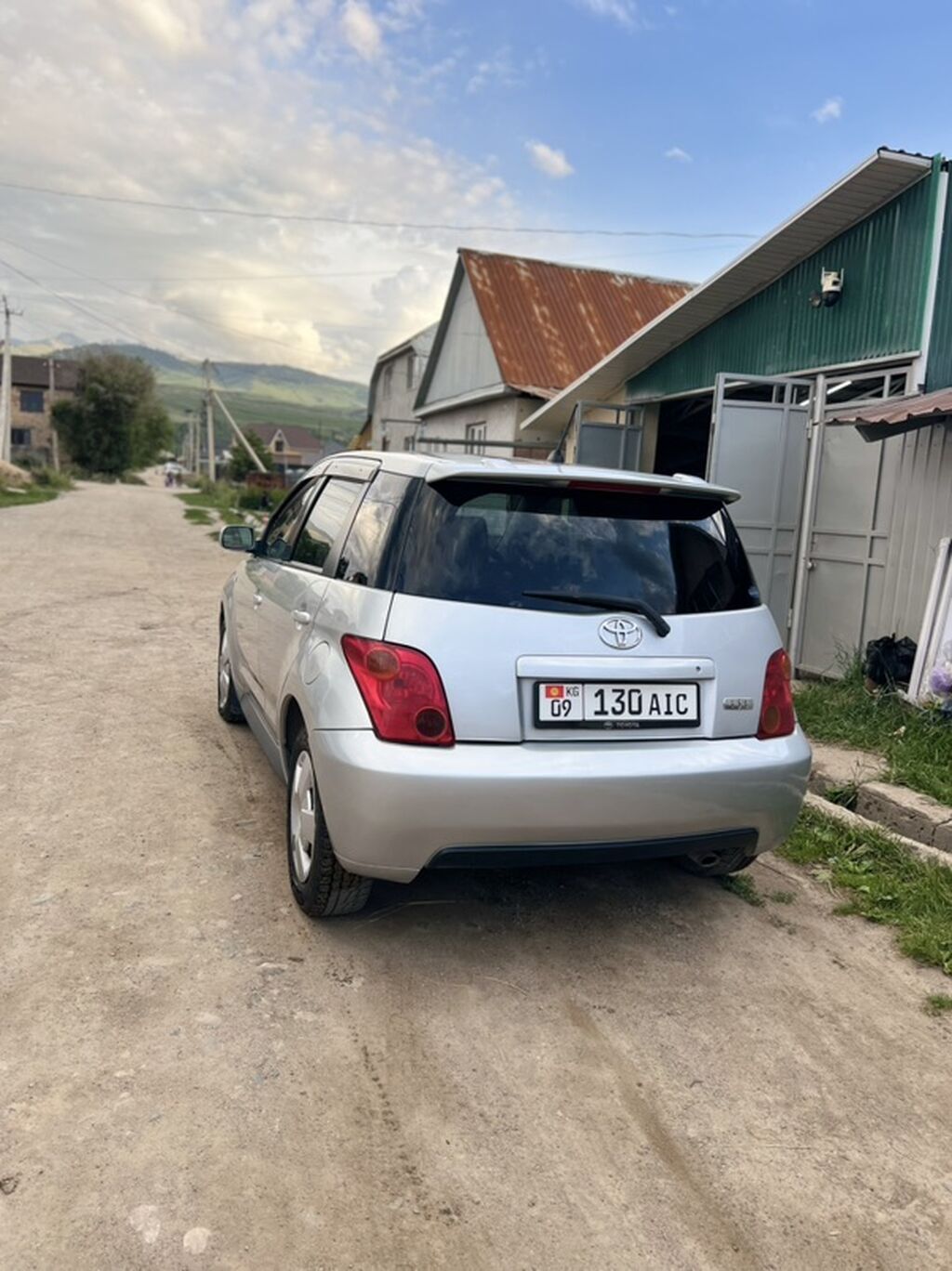Toyota Ist: 2003 г., 1.5 л, Автомат, Бензин, Хэтчбэк: фото 4