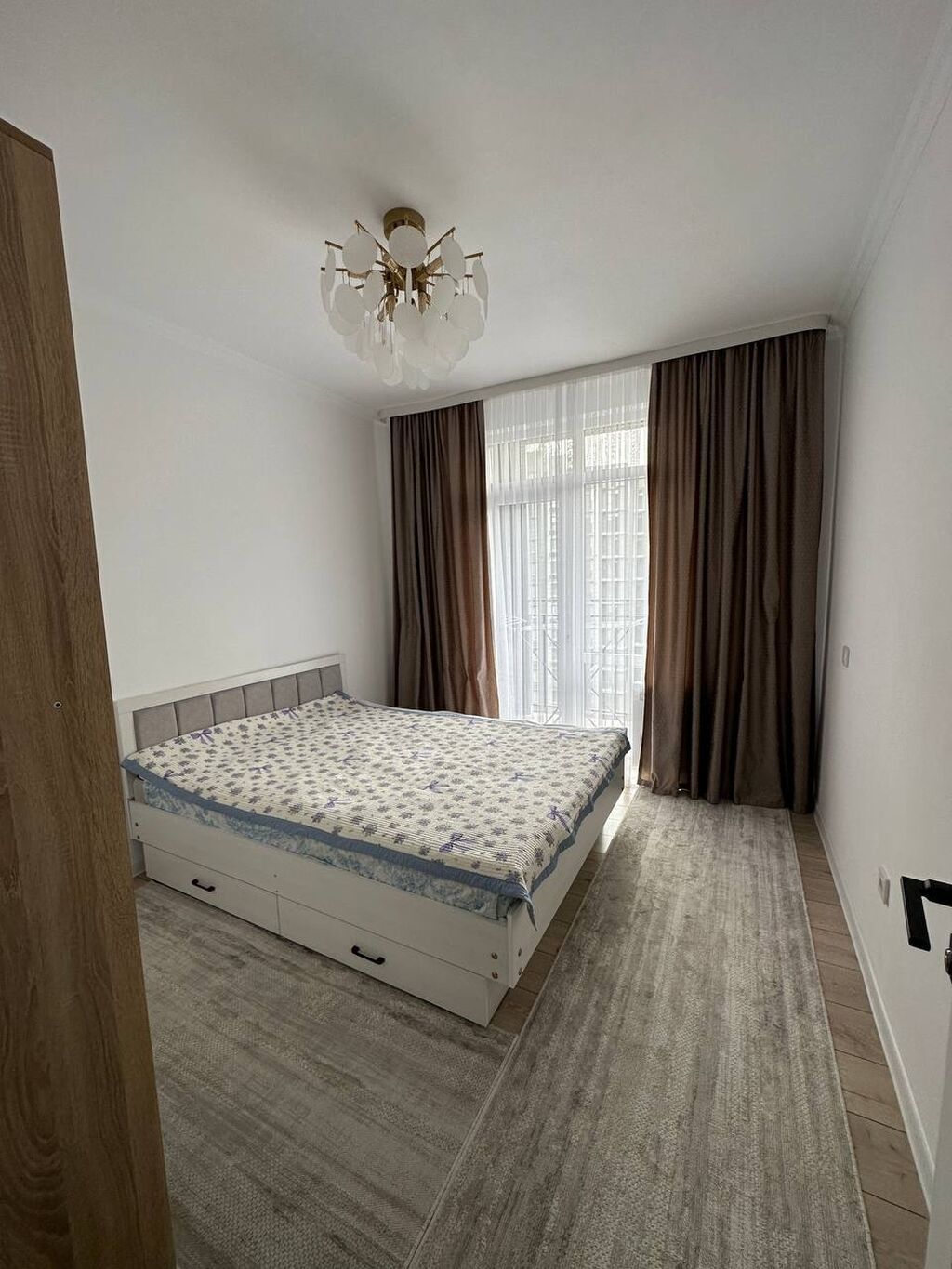 3 комнаты, 73 м², Городская больница №4 (ул. Айни) Элитка, 21 этаж, Свежий ремонт: фото 3