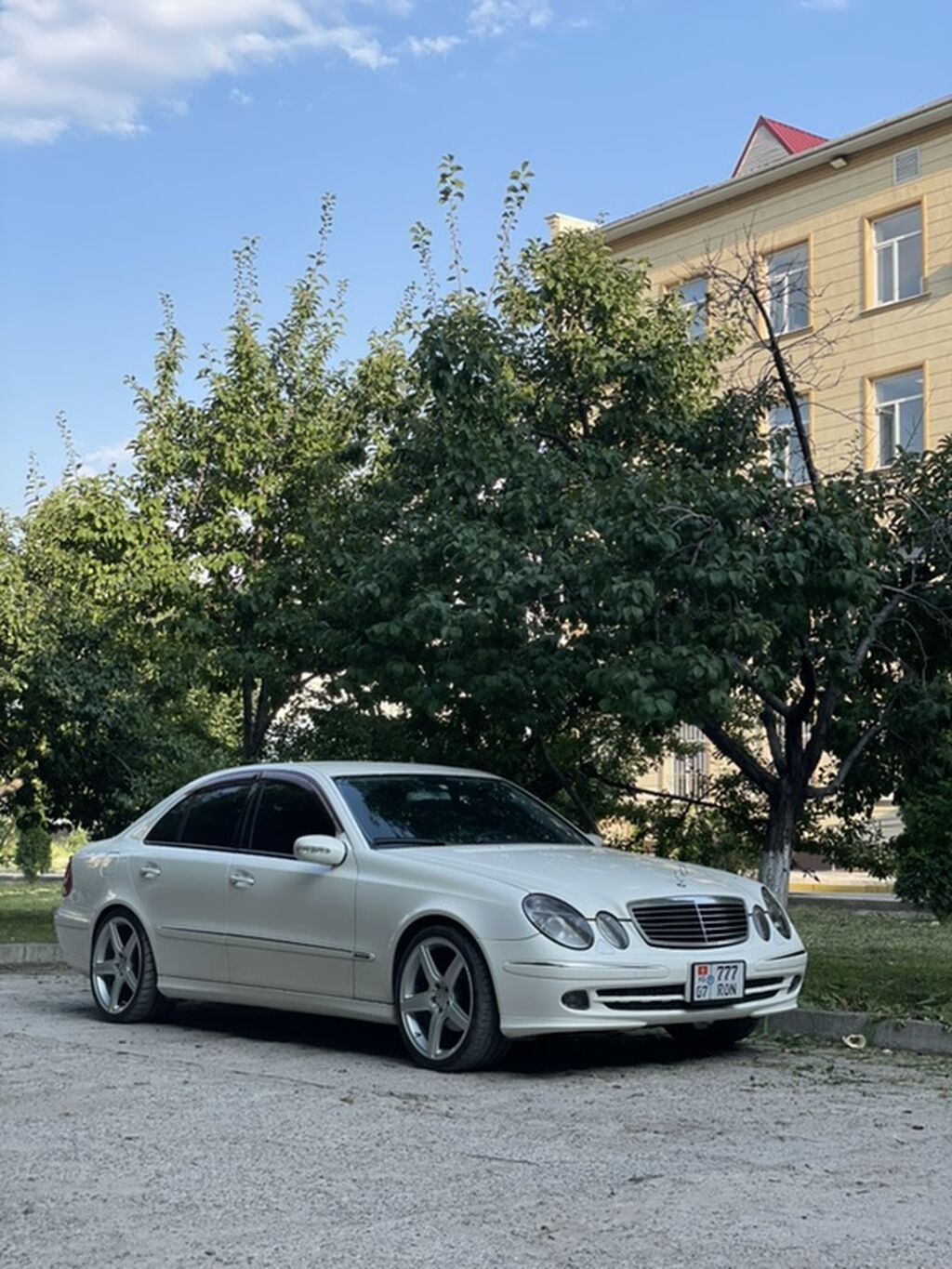 Mercedes-Benz E-Class: 2003 г., 3.2 л, Бензин, Седан: фото 6