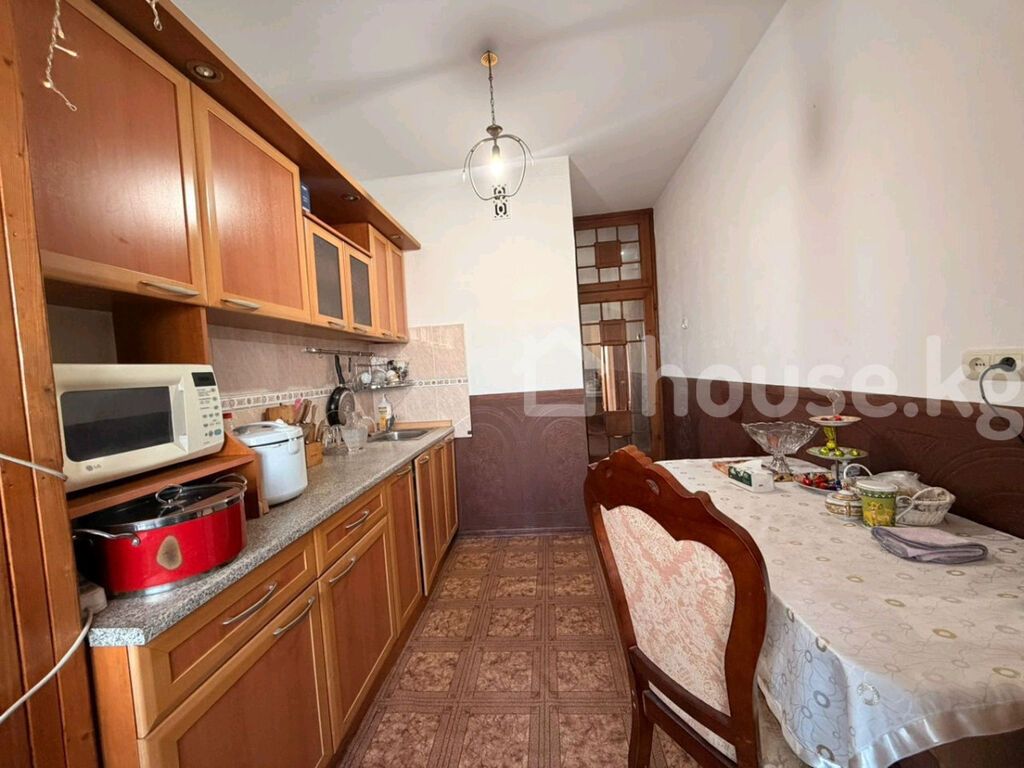 3 комнаты, 69 м², Восток-5 мкр 106 серия, 9 этаж, Евроремонт: фото 3