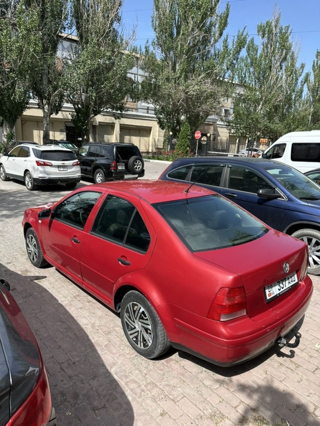 Volkswagen Bora: 2003 г., 1.6 л, Механика, Бензин, Седан: фото 5