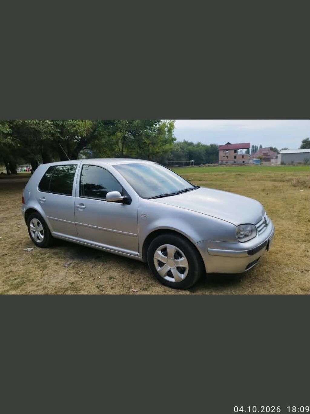 Volkswagen Golf: 2003 г., 1.6 л, Механика, Бензин, Хэтчбэк: фото 2