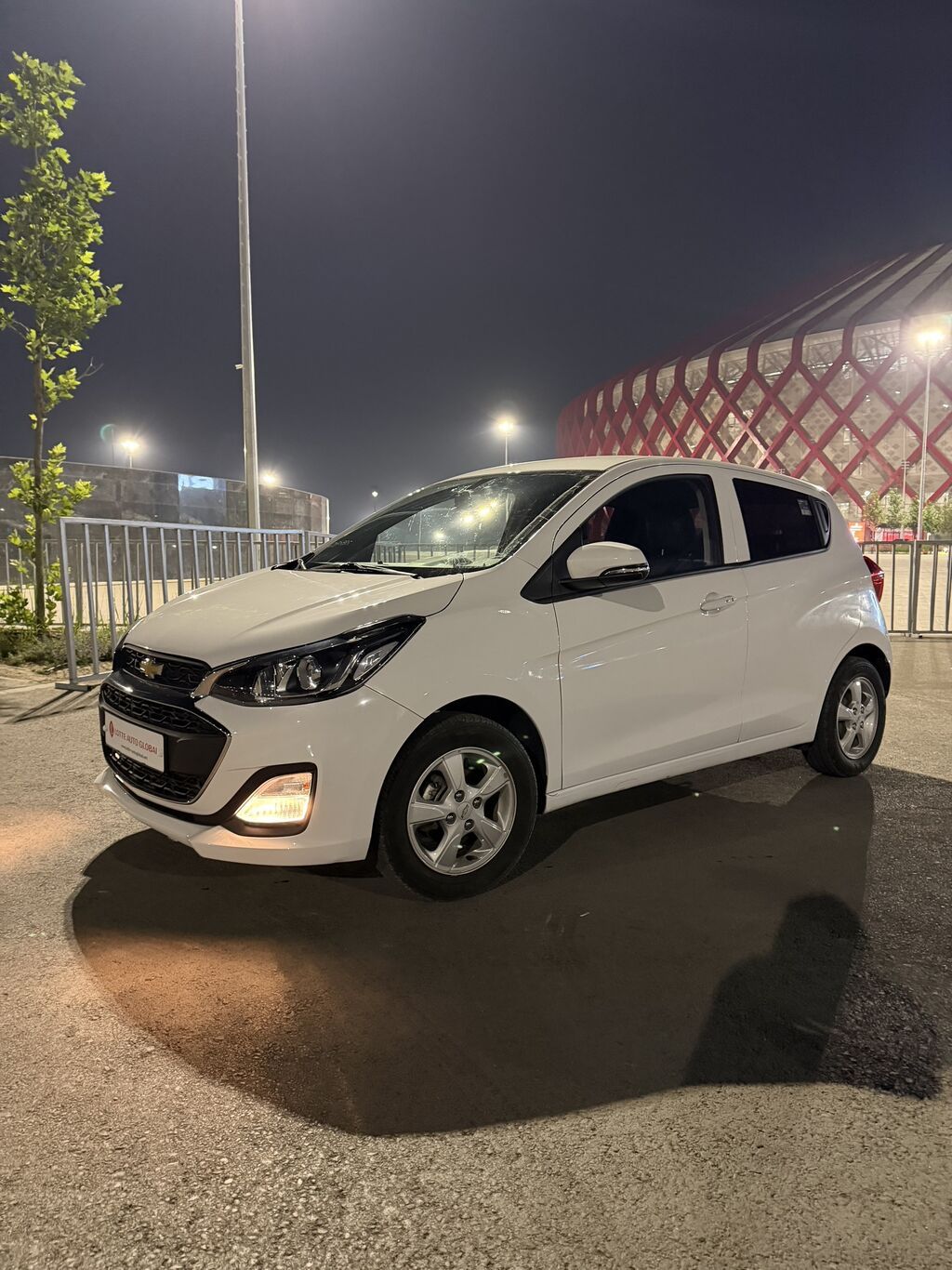 Chevrolet Spark: 2020 г., 1 л, Вариатор, Бензин, Хэтчбэк: фото 2