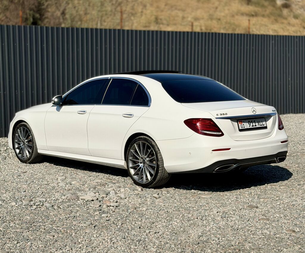 Mercedes-Benz E-Class: 2019 г., 2 л, Автомат, Гибрид, Седан: фото 3