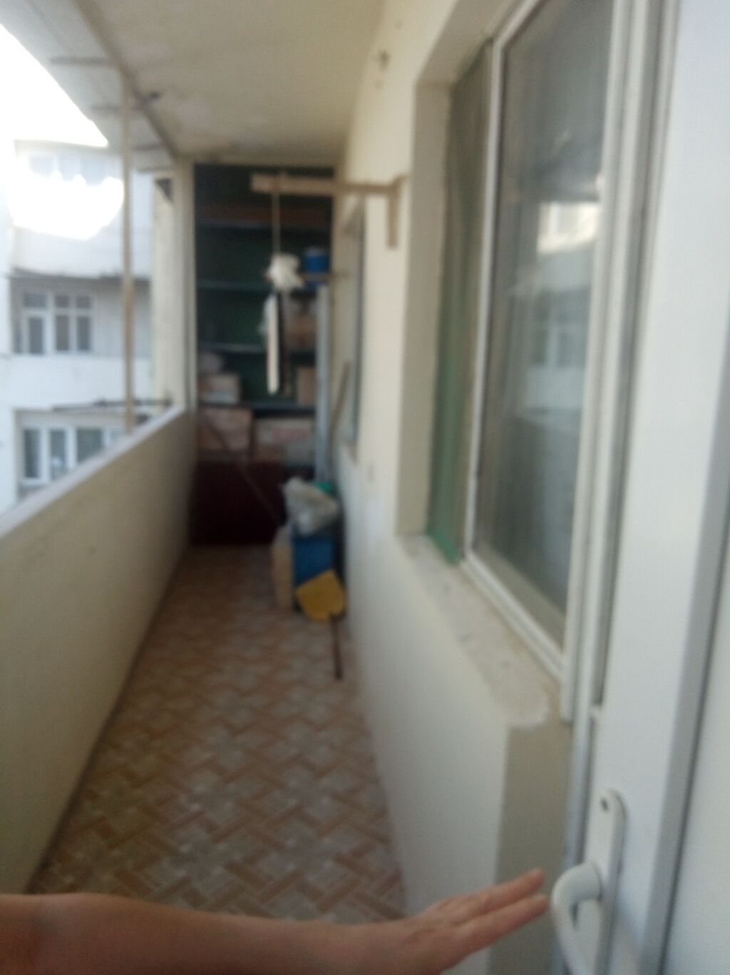 Bakı, Bakıxanov qəs., 5 otaqlı, Köhnə tikili, m. Neftçilər, 100 kv. m