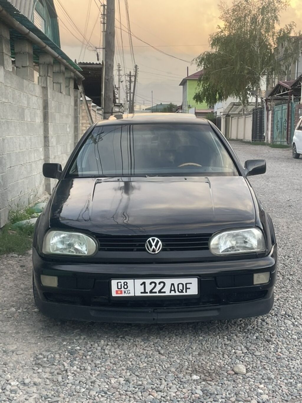 Volkswagen Golf: 1993 г., 2.8 л, Механика, Бензин, Хэтчбэк — фото 2