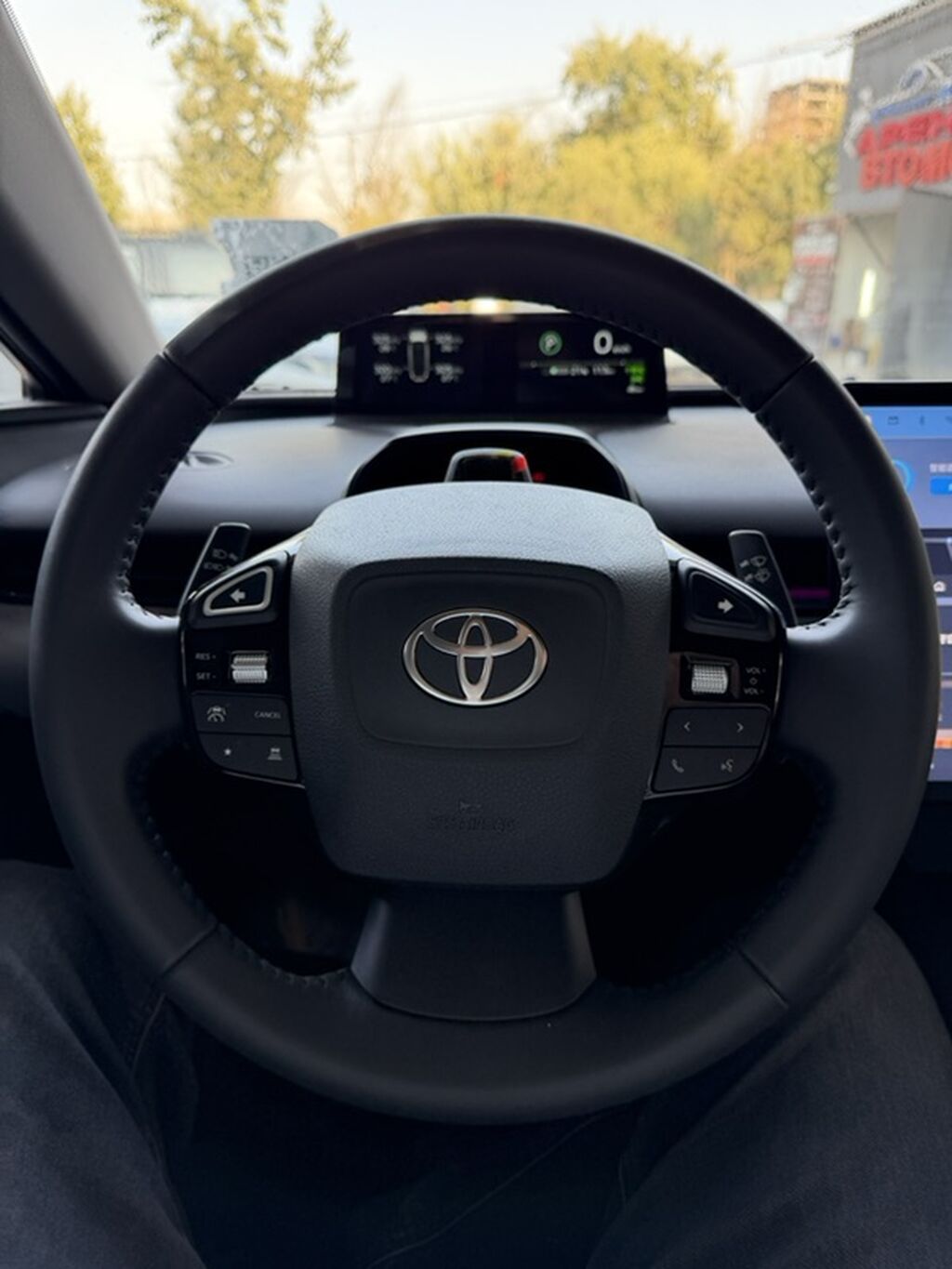 Toyota bZ5: 2026 г., 1.5 л, Автомат, Электромобиль, Кроссовер: фото 5