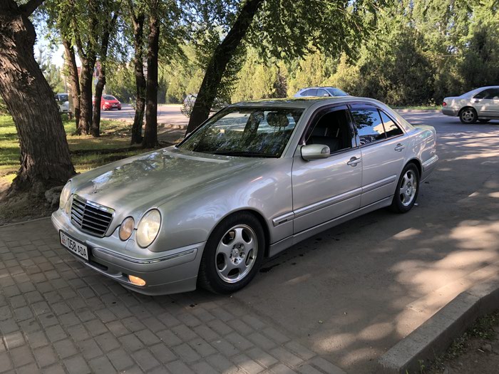 мерседес бенц е320 2001 года мерседес бенц е320 2001 года