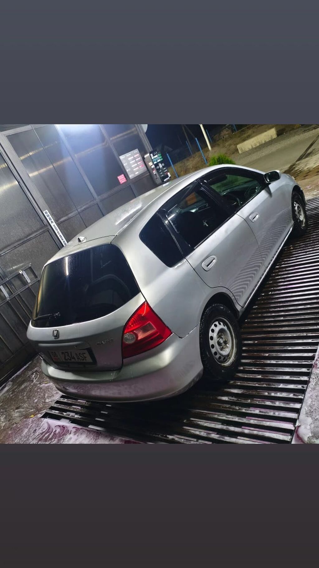 Honda Civic: 2002 г., 1.5 л, Вариатор, Бензин, Хэтчбэк: фото 3