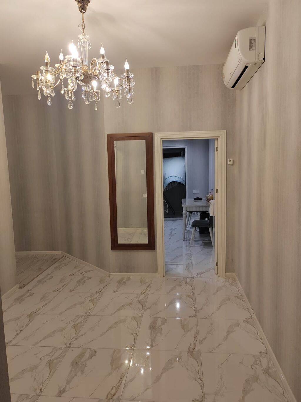 3 otaqlı, Yeni tikili, 117 kv. m