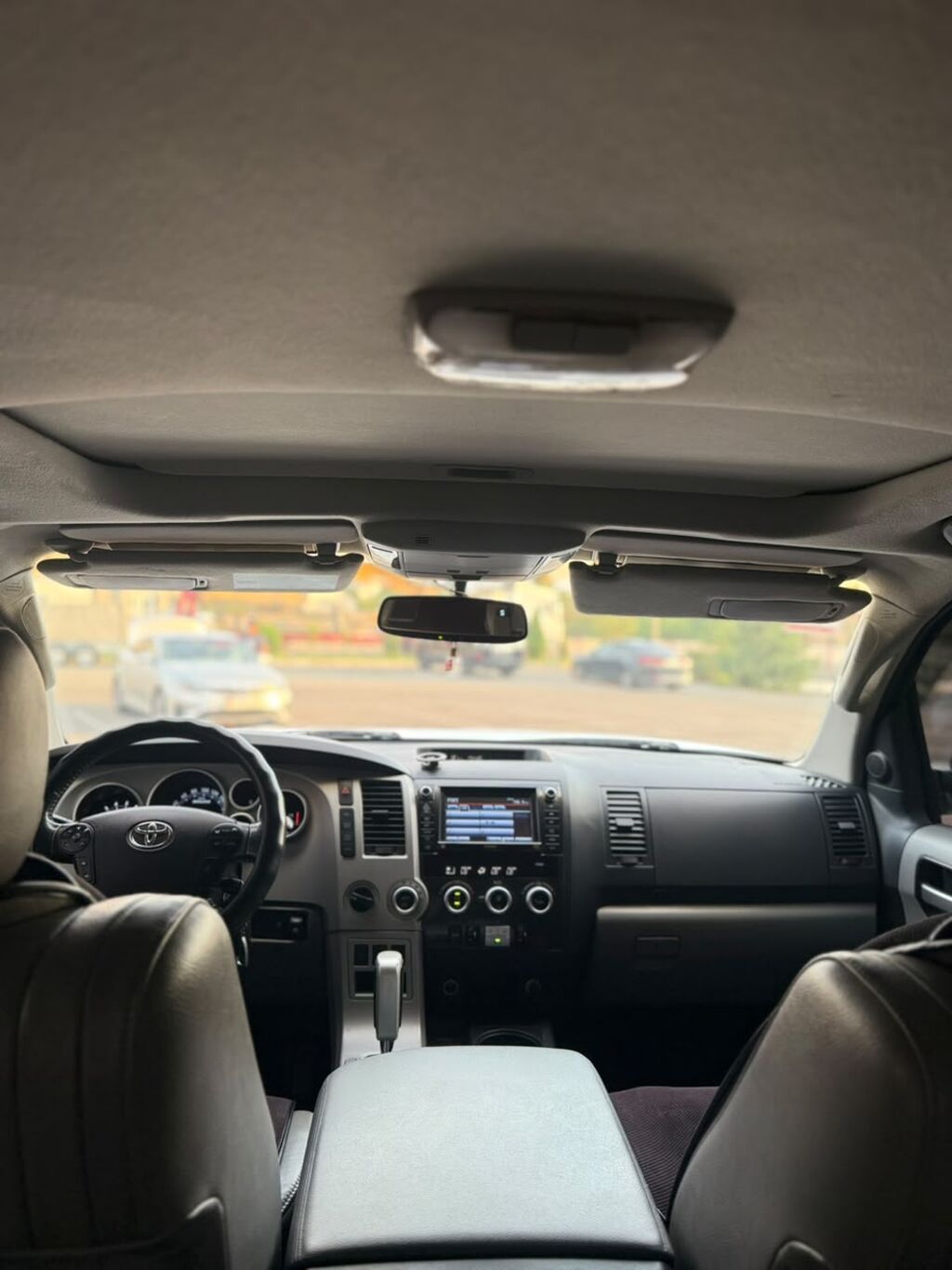 Toyota Sequoia: 2008 г., 5.7 л, Автомат, Газ, Внедорожник: фото 8