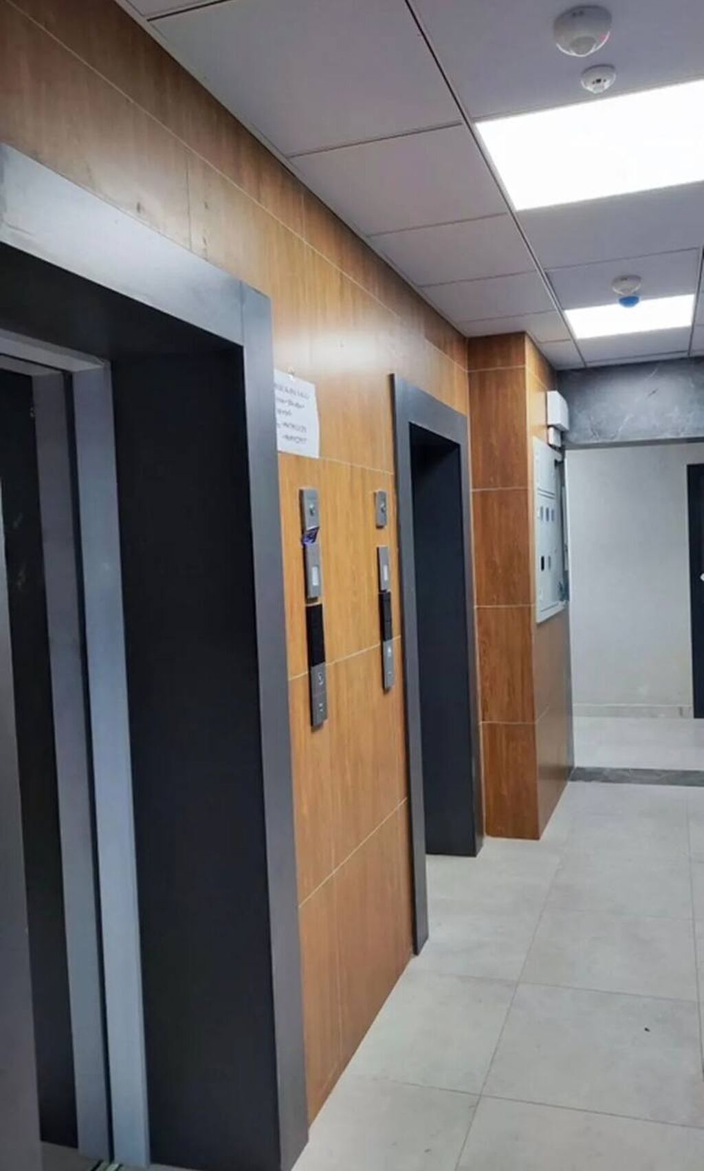 3 комнаты, 96 м², АЮ Гранд Элитка, 1 этаж, Евроремонт: фото 6