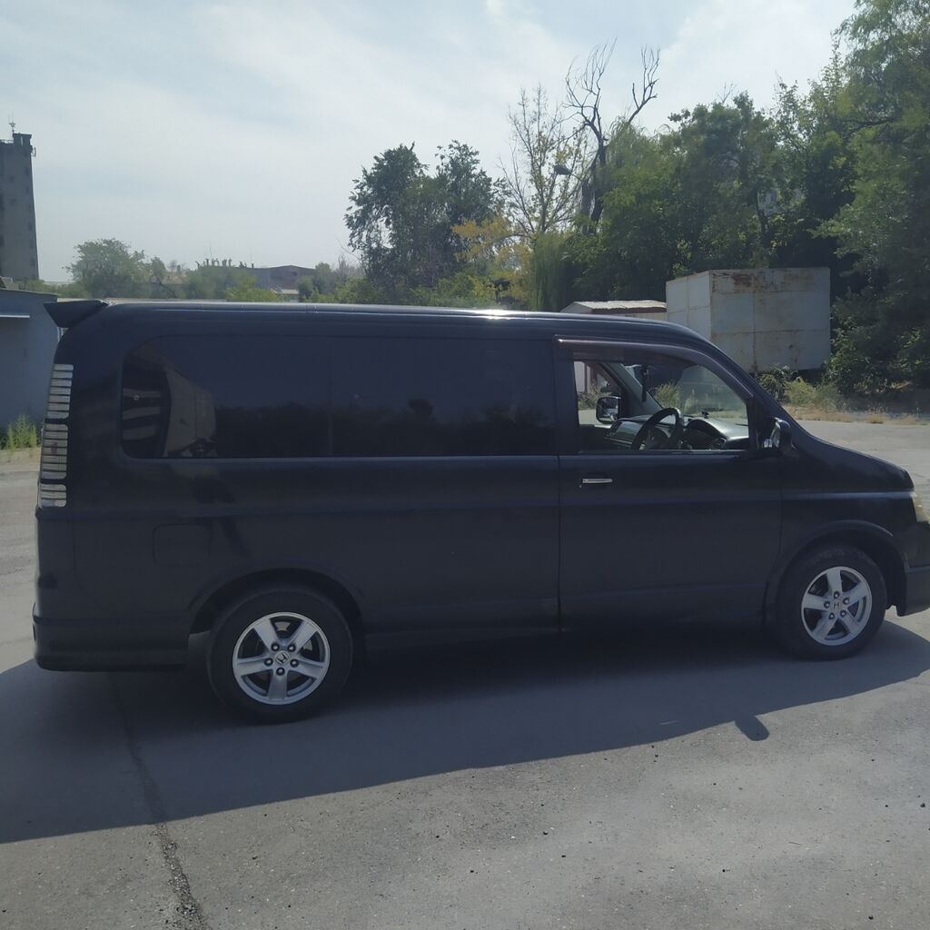 Honda Stepwgn: 2005 г., 2 л, Автомат, Газ, Минивэн: фото 4