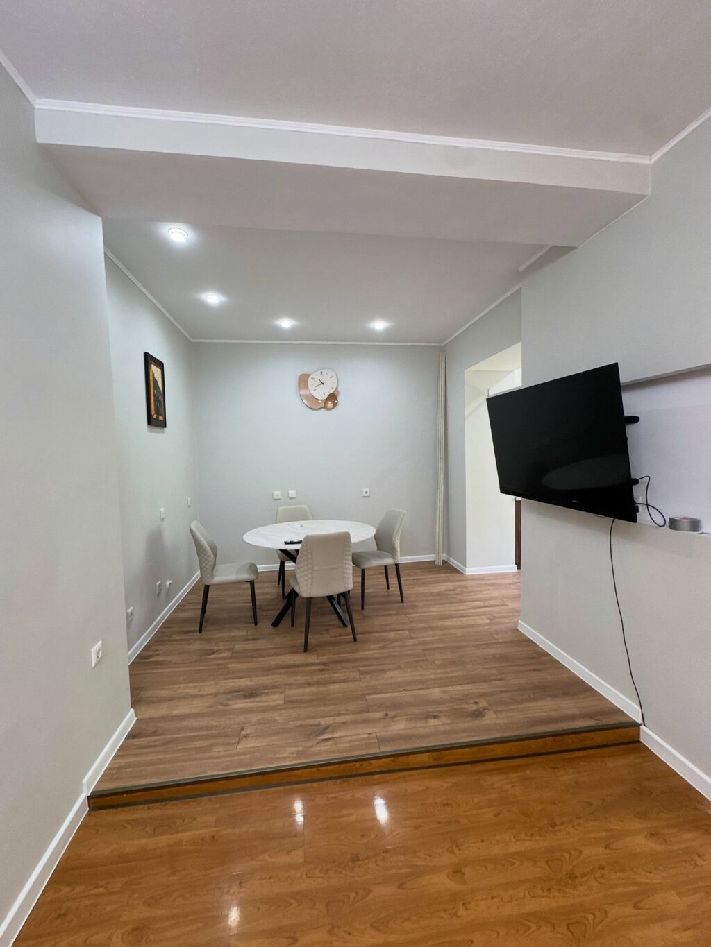 4 комнаты, 110 м², бульвар Эркиндик Сталинка, 3 этаж, Свежий ремонт: фото 4