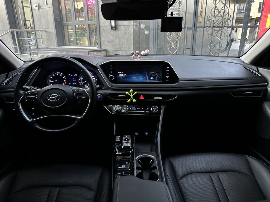 Hyundai Sonata: 2020 г., 2 л, Автомат, Газ, Седан: фото 8