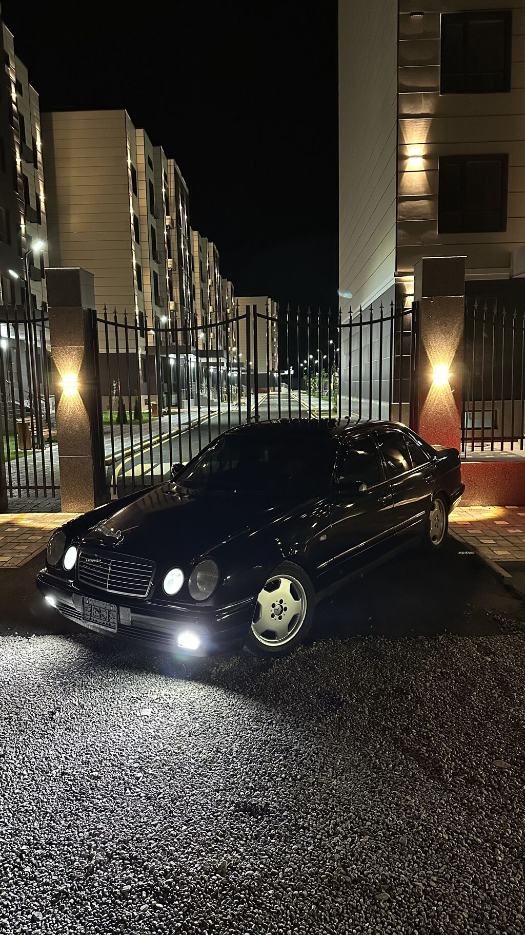 Mercedes-Benz E-класс AMG: 1998 г., 4.3 л, Автомат, Бензин: фото 5