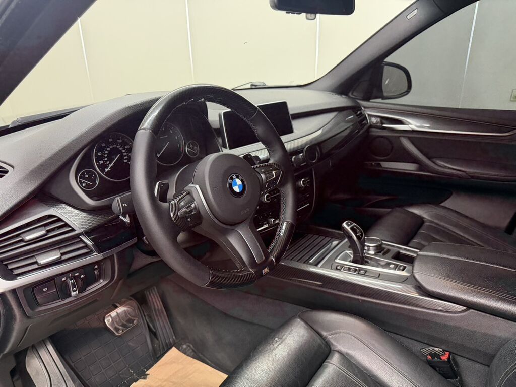 BMW X5: 2017 г., 3 л, Автомат, Бензин, Кроссовер: фото 3