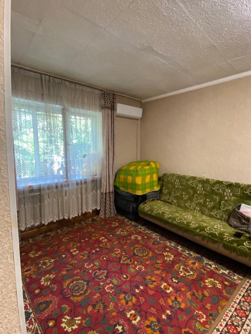 1 комната, 28 м², Хрущевка, магазин Космос Хрущевка, 1 этаж, Старый ремонт: фото 3