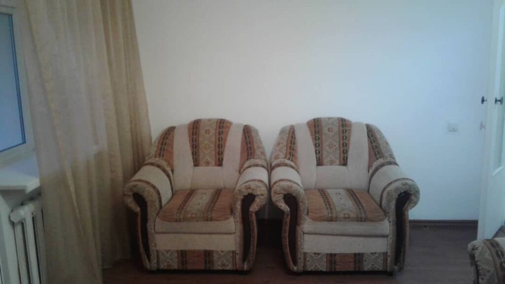 Срочно продаю 1-комн. квартиру, 9 мкр, 32 м²: фото 3