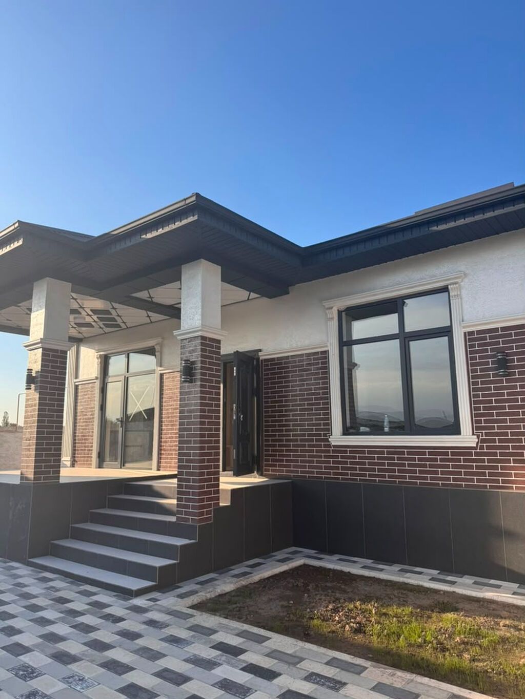 4 комнаты, 125 м², 4 соток, Бишкек, Киркомстром Агентство недвижимости: фото 2
