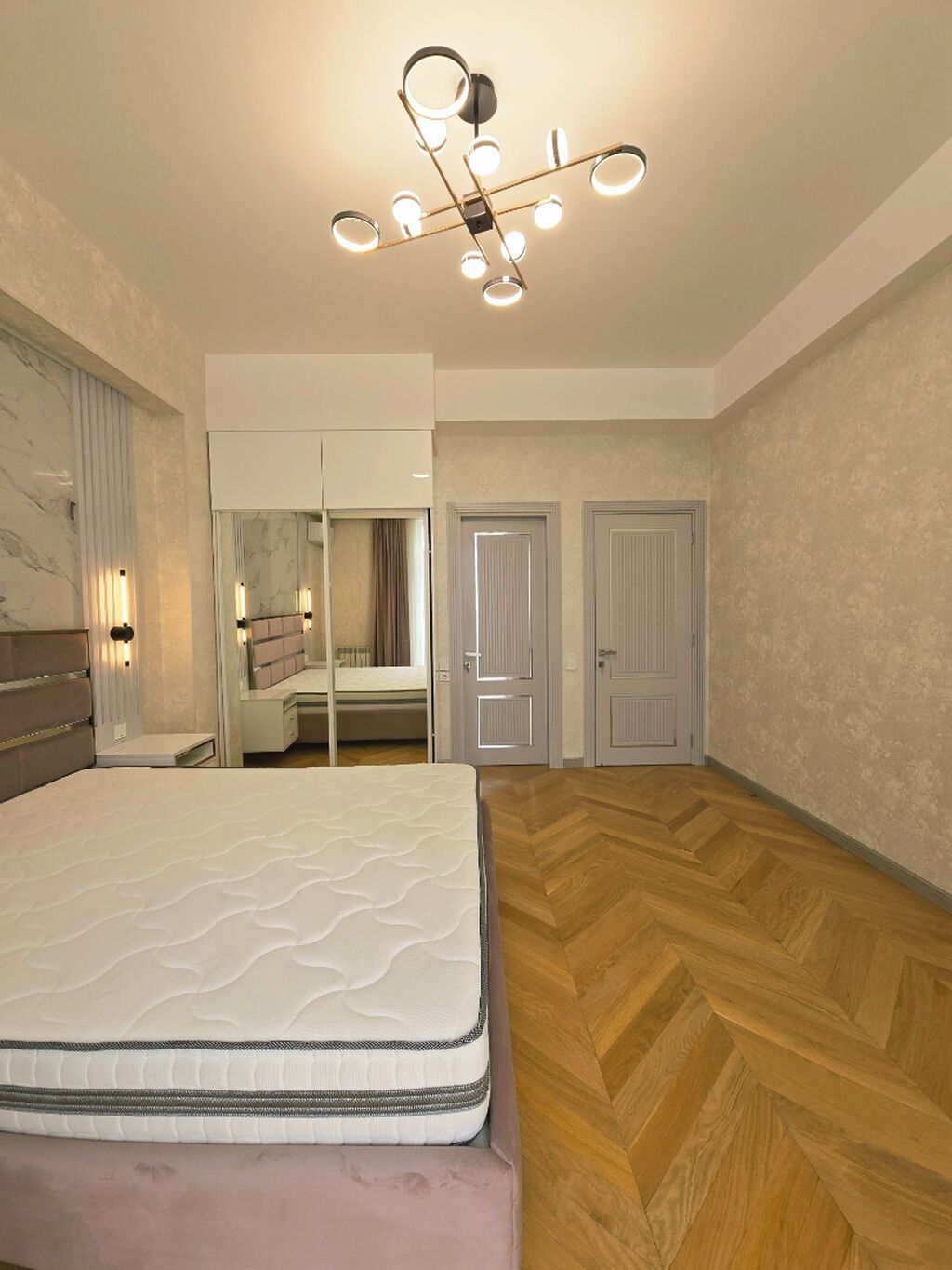 Ağ şəhər, 3 otaqlı, Yeni tikili, m. Xətai, 145 kv. m