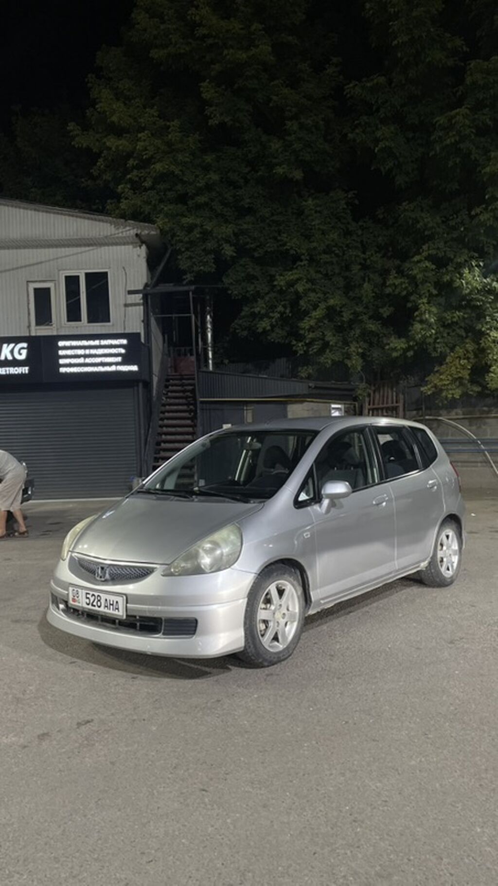 Honda Fit: 2007 г., 1.3 л, Механика, Бензин, Хэтчбэк: фото 7